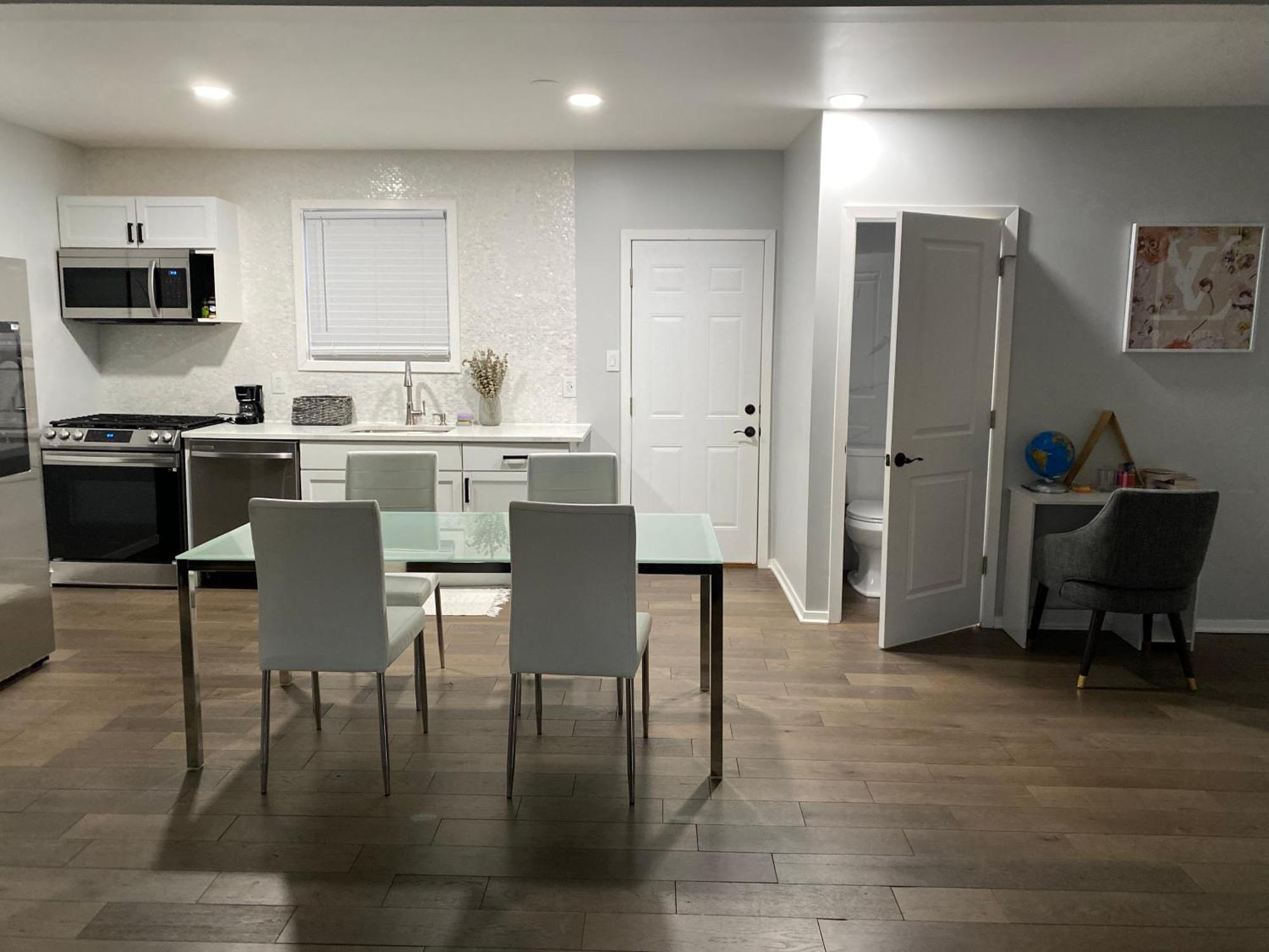 فيلا Modern 3Bed 2Bath Ranch With Diy Art Porch 3Tvs And Huge Front Yard To Enjoy! كالوميت سيتي المظهر الخارجي الصورة